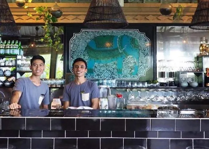 Konukevi Taman Indrakila 3*