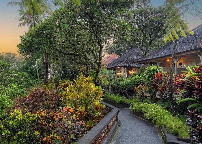 Konukevi Taman Indrakila 3*